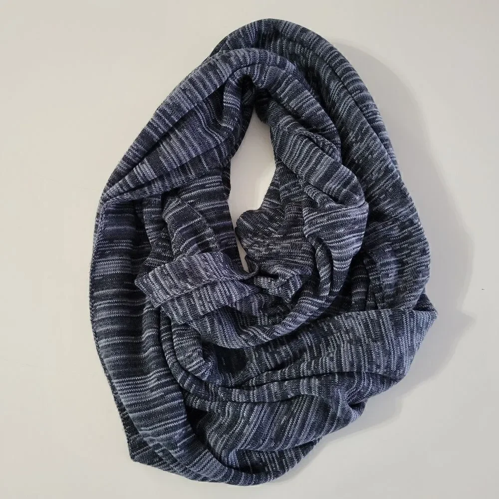 Duluth Trading Co. Gray Multi Acrylic Infinity Scarf